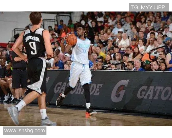 2009年NBA季后赛黄蜂对掘金第四场精彩回顾与赛况分析 2009年NBA季后赛黄蜂对掘金第四场精彩回顾与赛况分析