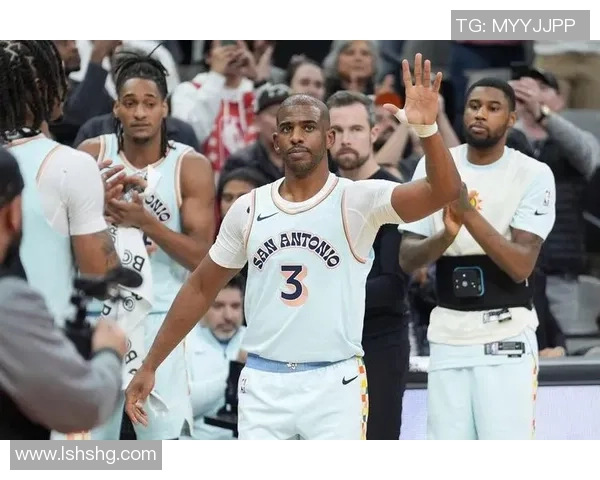 保罗在季后赛对阵马刺的精彩表现与数据分析 保罗在季后赛对阵马刺的精彩表现与数据分析